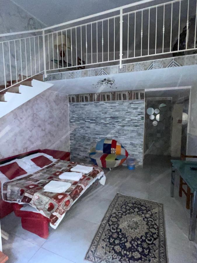 Da Walter 2 ,Holiday Home In The Centre Catania Bagian luar foto